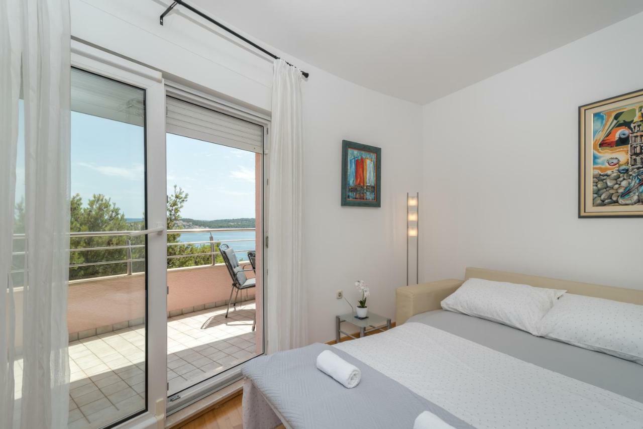 Apartment Sea View Trogir Exterior foto