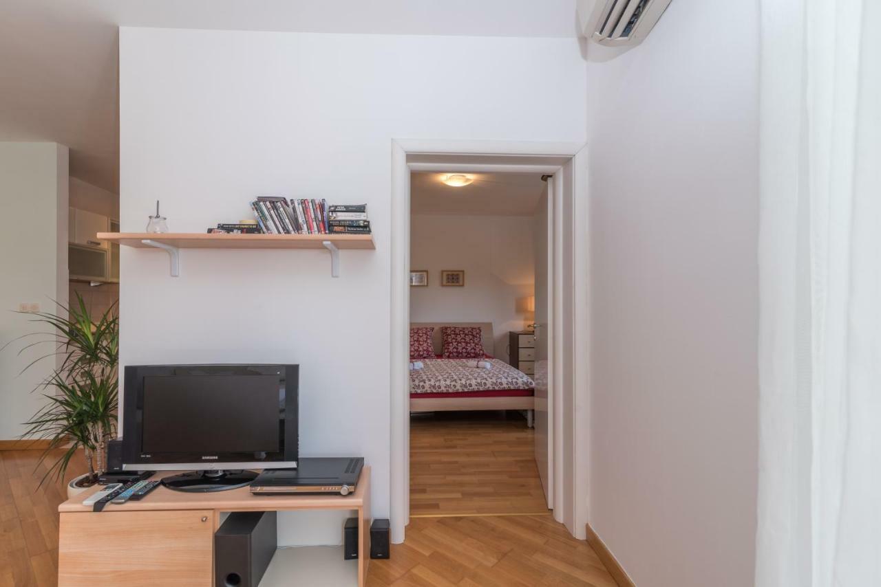 Apartment Sea View Trogir Exterior foto